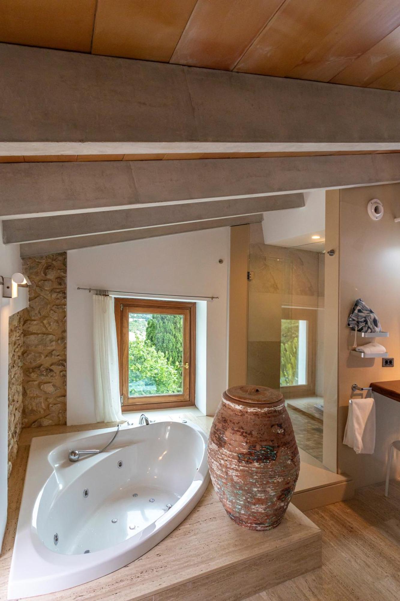 Can Cota Boutique - Turismo De Interior Selva  Eksteriør bilde
